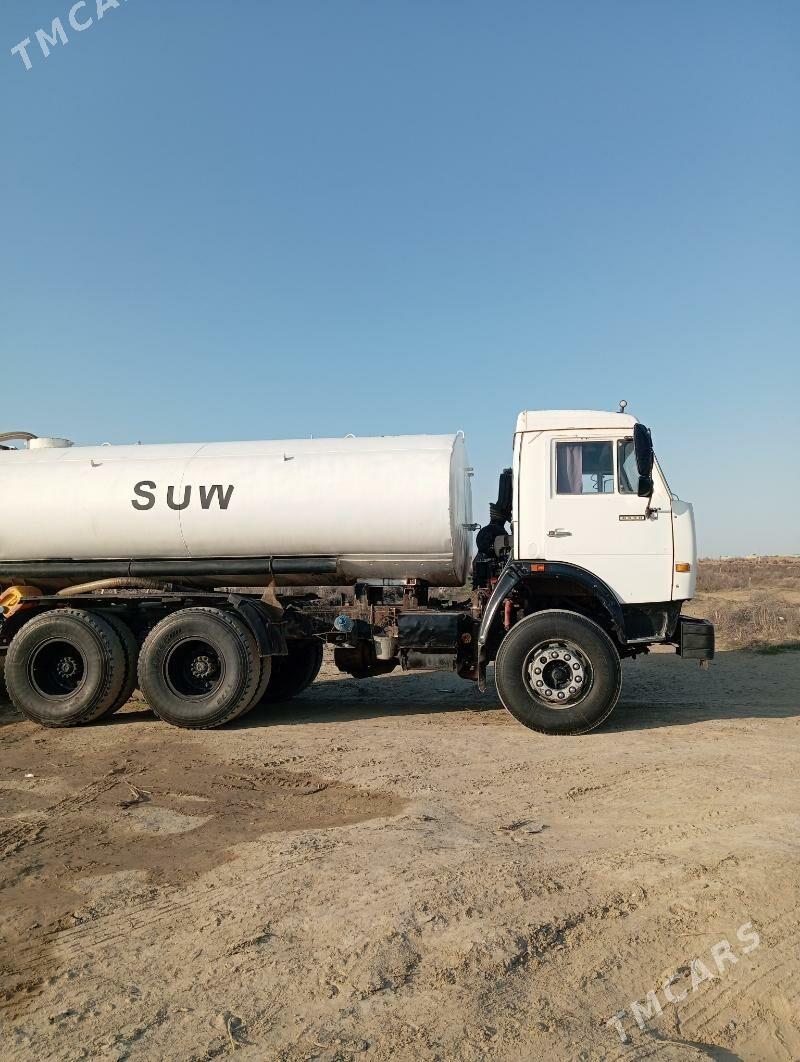 Kamaz 6520 2005 - 250 000 TMT - Гёкдепе - img 1