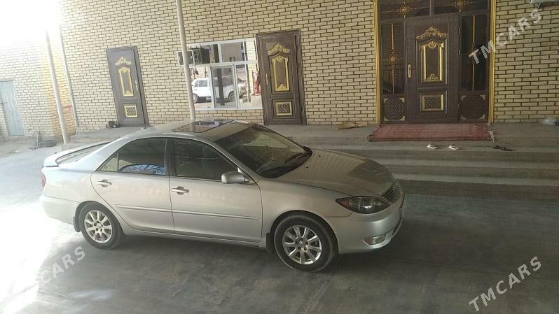 Toyota Camry 2003 - 170 000 TMT - Сакарчага - img 1
