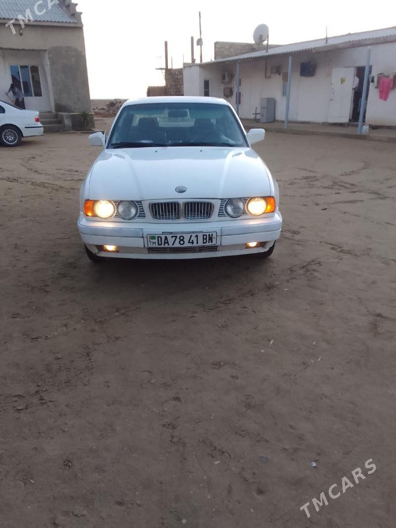 BMW 525 1990 - 48 000 TMT - Balkanabat - img 1