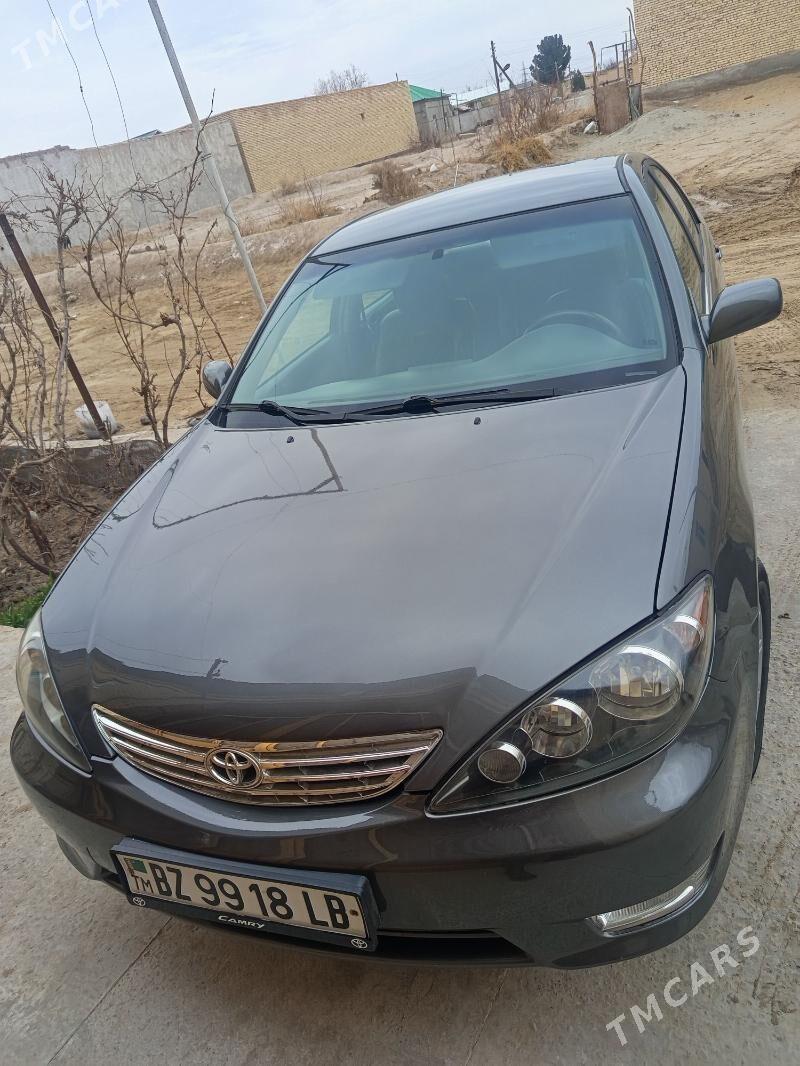 Toyota Camry 2004 - 180 000 TMT - Dänew - img 1