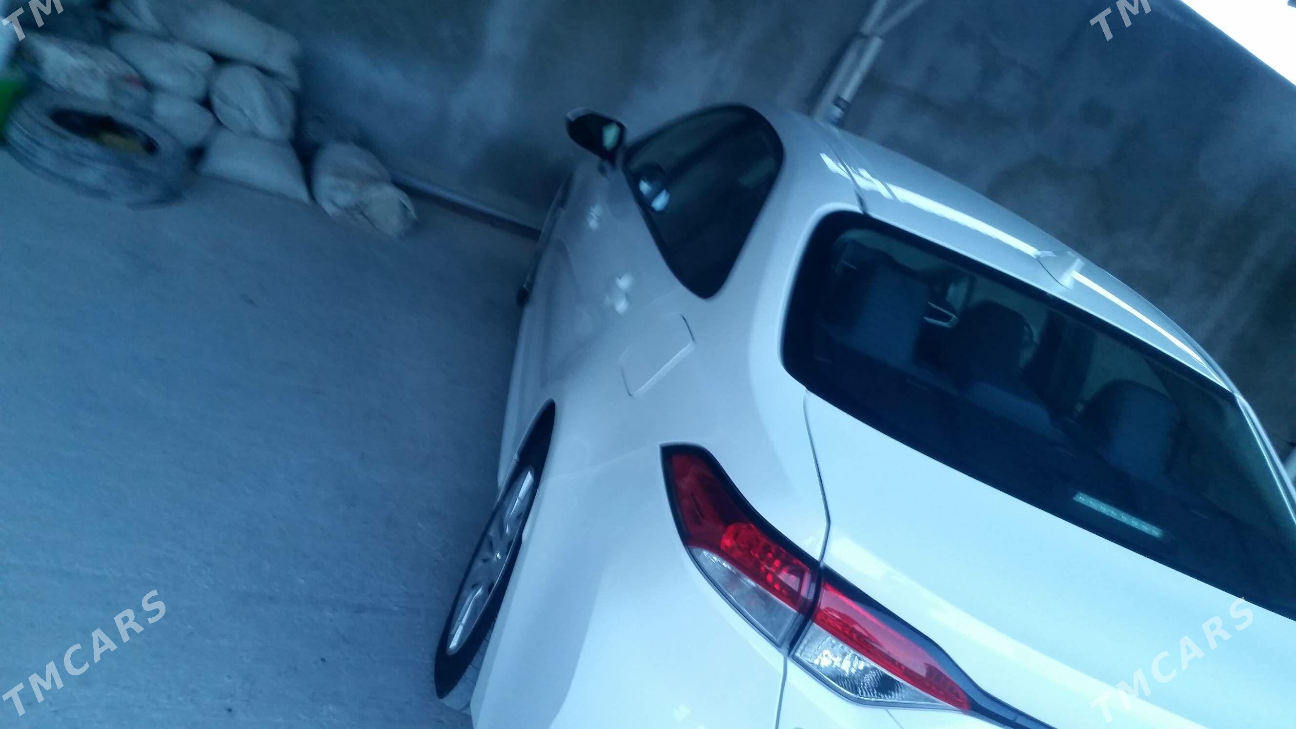 Toyota Corolla 2020 - 265 000 TMT - Balkanabat - img 1