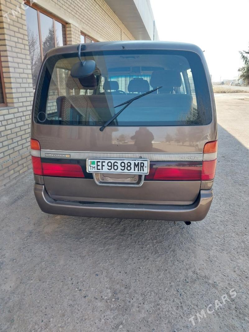 Toyota Hiace 1992 - 87 000 TMT - Мары - img 1