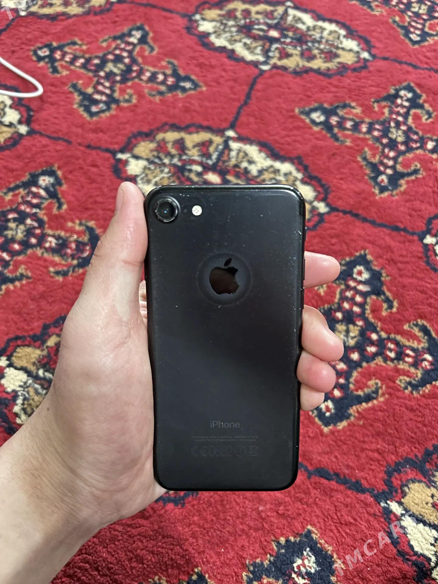 iphone 7 black - Ашхабад - img 1