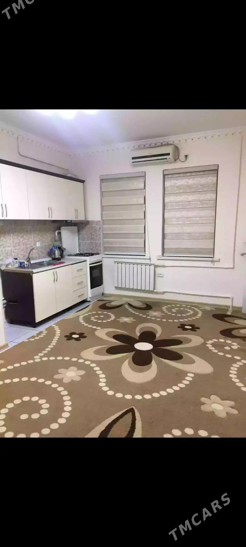 Аренда Мир 6 1 ком 3 эт - Ашхабад - img 1