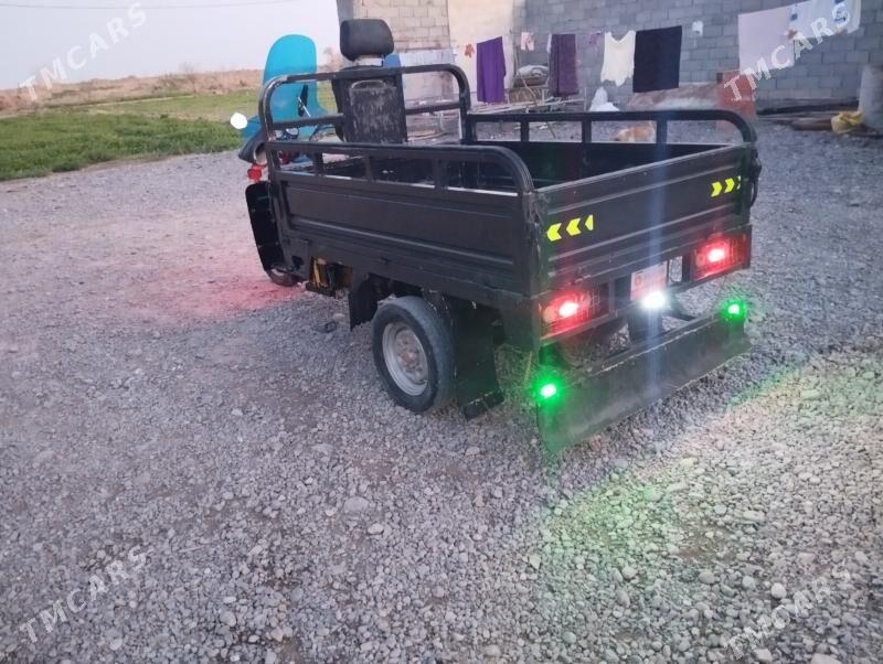 Fekon FK200-14G 2014 - 20 000 TMT - Теджен - img 1