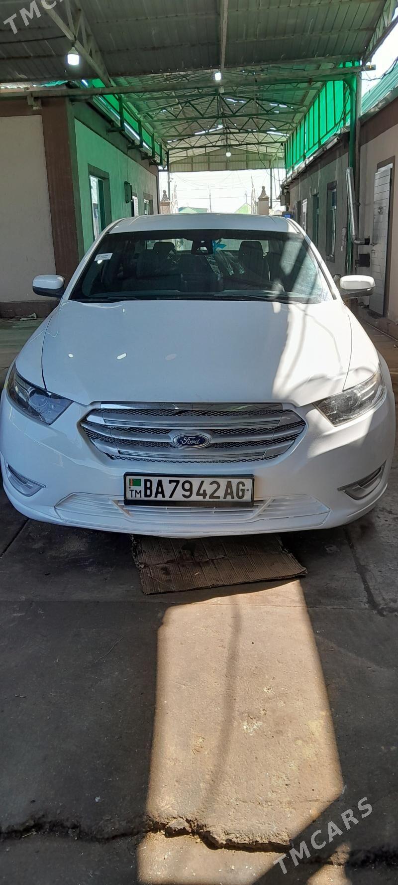 Ford Taurus 2013 - 180 000 TMT - Bagyr - img 1
