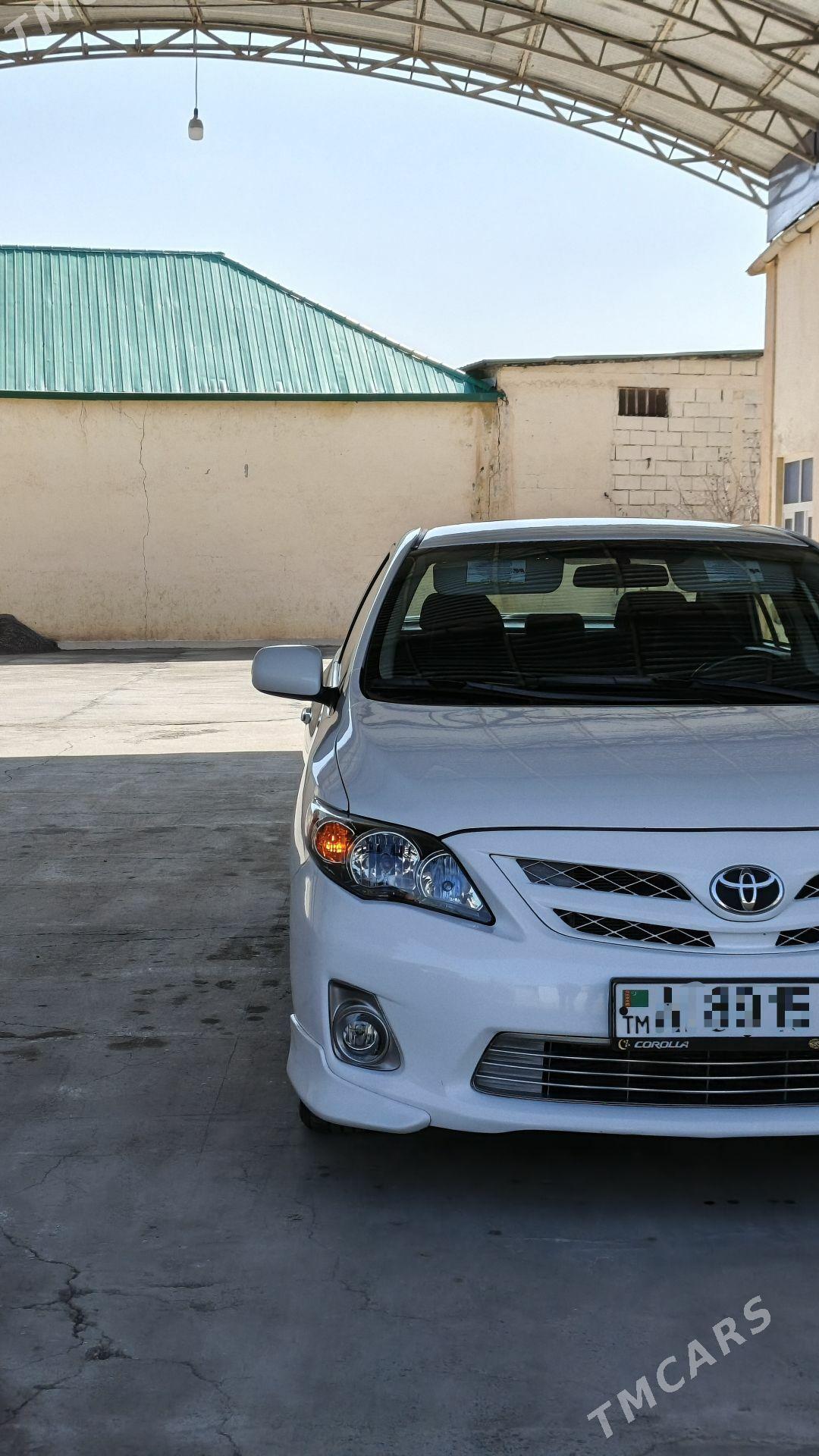 Toyota Corolla 2011 - 186 000 TMT - Aşgabat - img 1