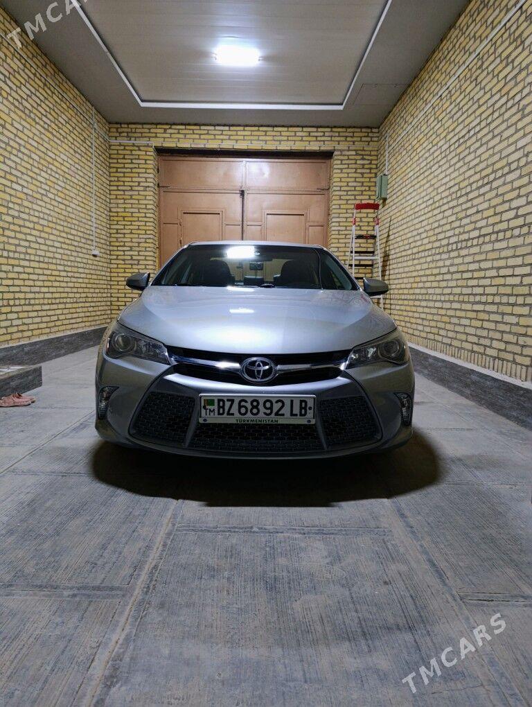 Toyota Camry 2016 - 300 000 TMT - Darganata - img 1