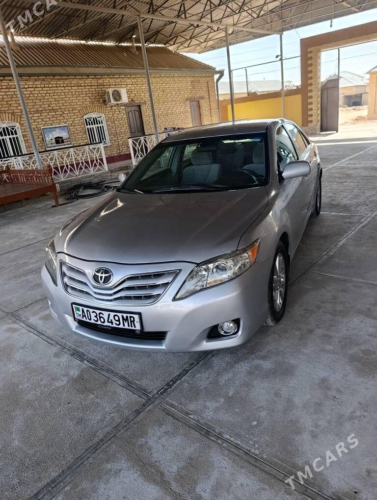 Toyota Camry 2010 - 218 000 TMT - Мары - img 1