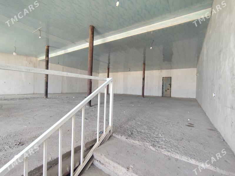 İki Etas Magazyn - Серахс - img 1