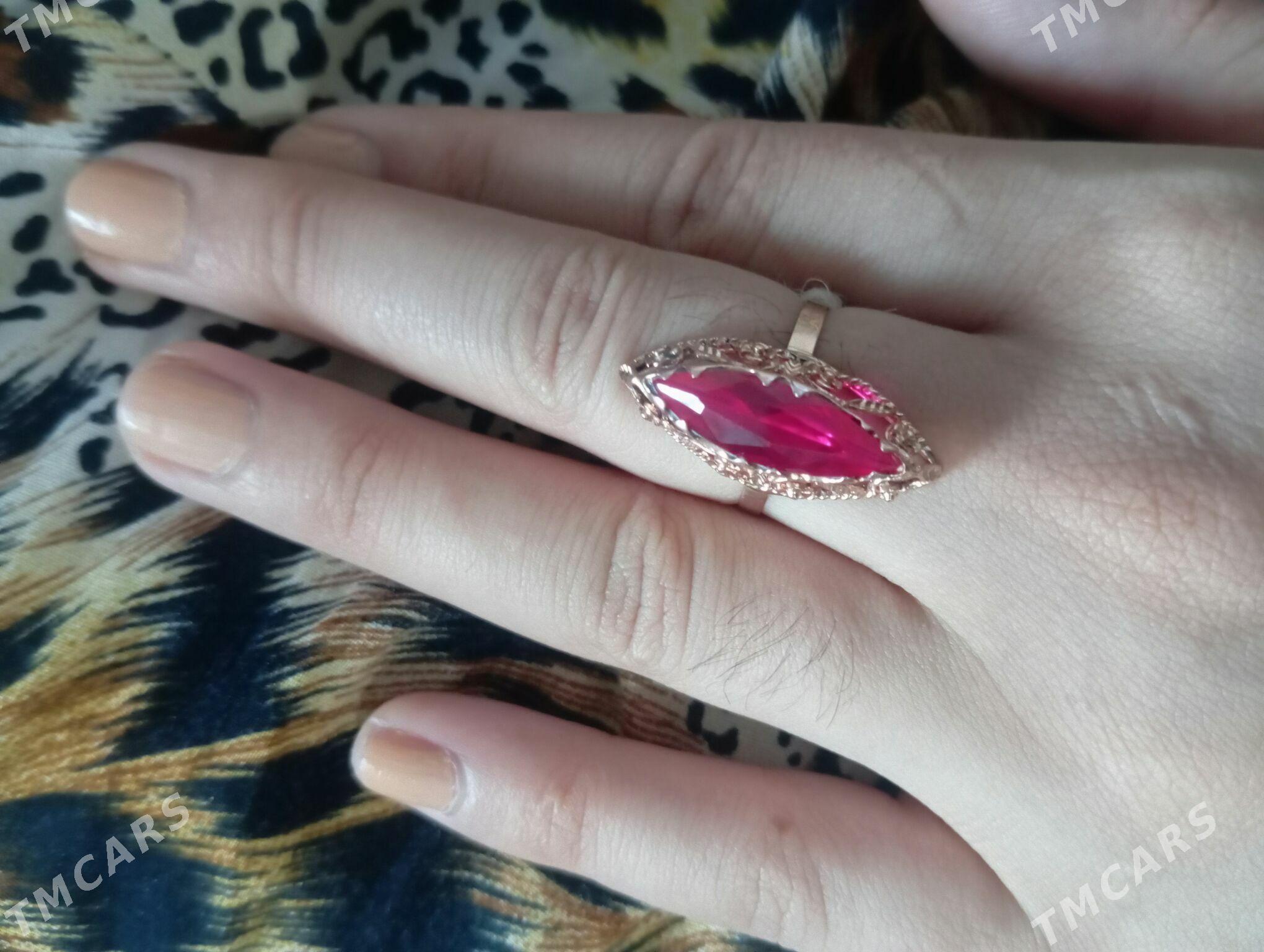 gyzyl yuzuk - Гызыларбат - img 1