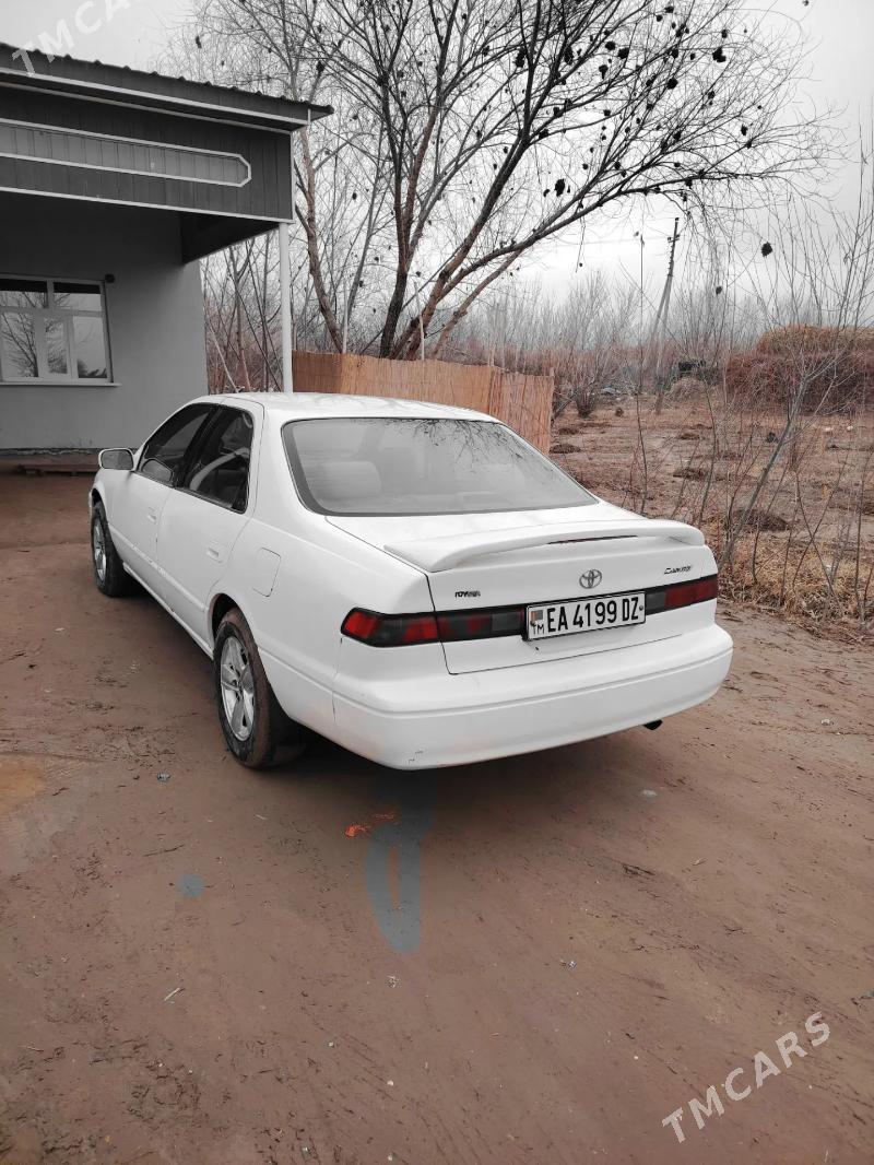 Toyota Camry 1999 - 130 000 TMT - Кёнеургенч - img 1