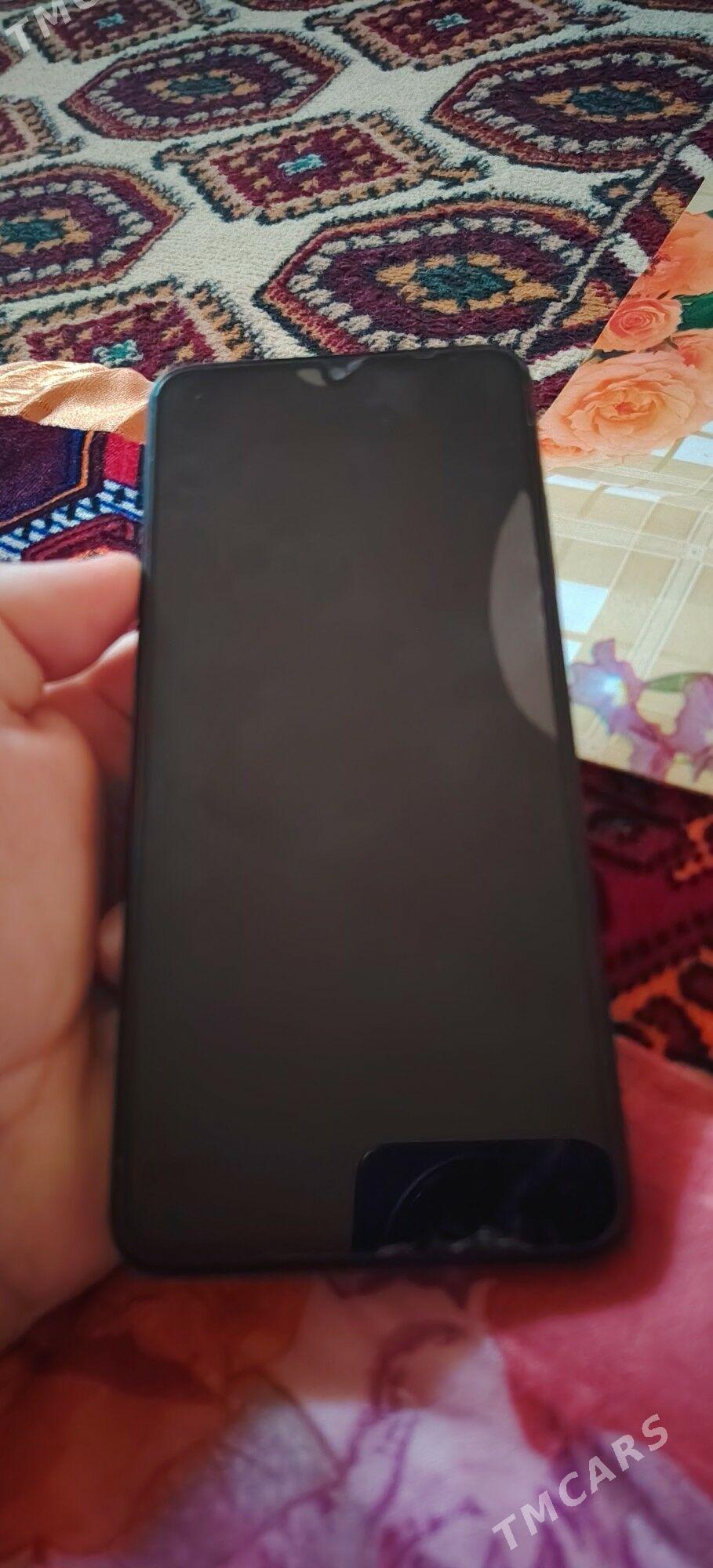 redmi a 5 - Гурбансолтан Едже - img 1