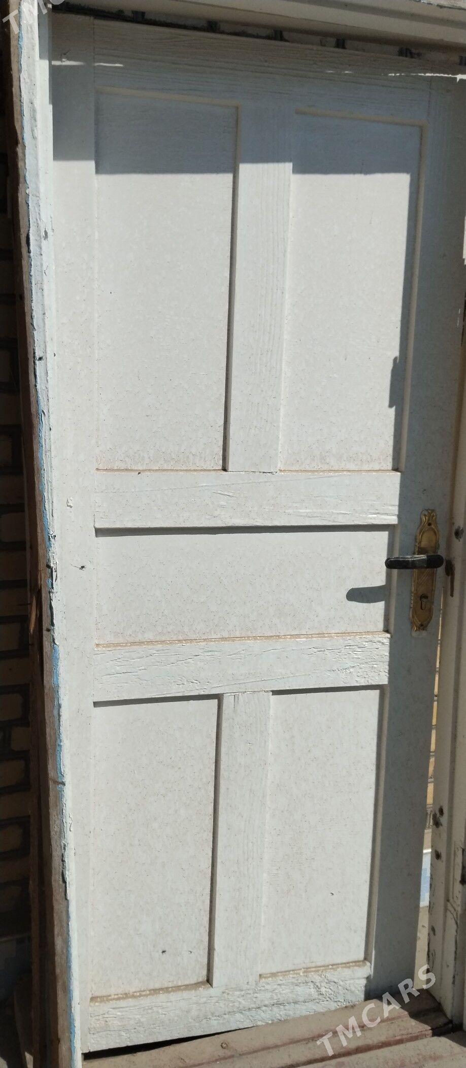 agac gapy isik - Saýat - img 1