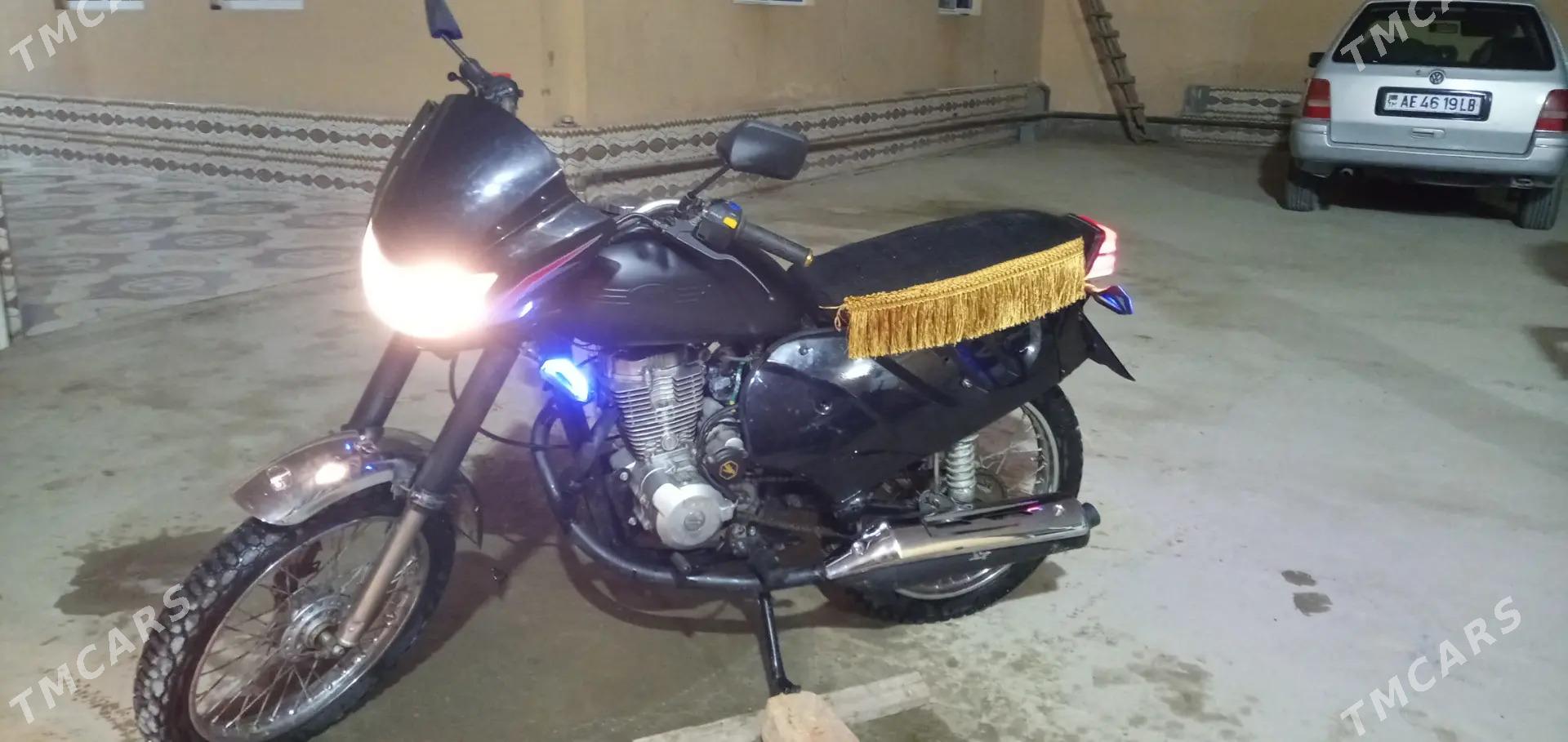 Fekon FK200-14G 2017 - 13 000 TMT - Farap - img 1