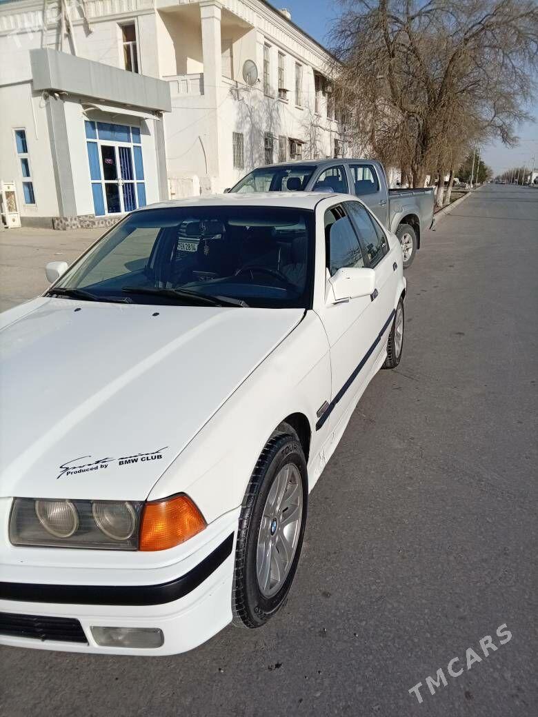 BMW 320 1992 - 30 000 TMT - Balkanabat - img 1
