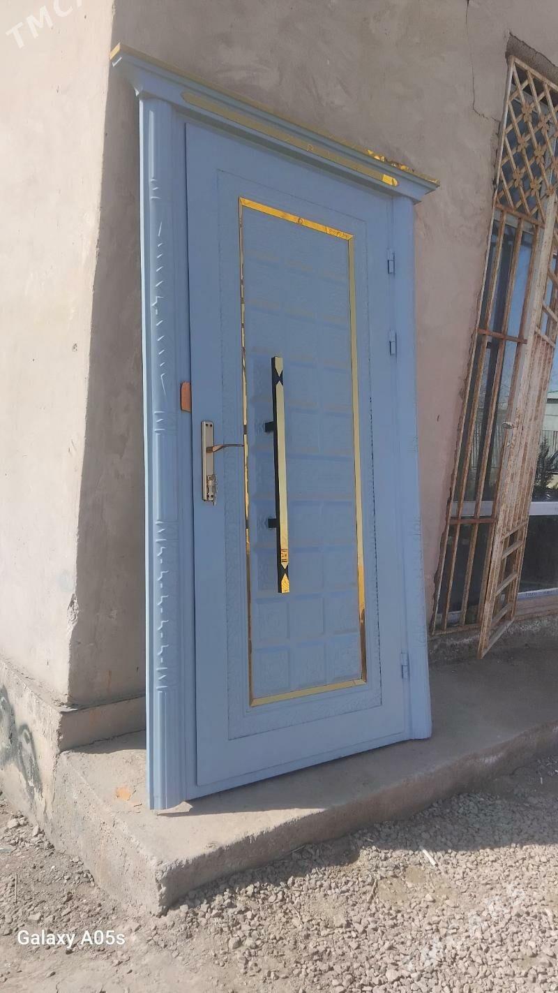 Demir gapylar - Губадаг - img 1