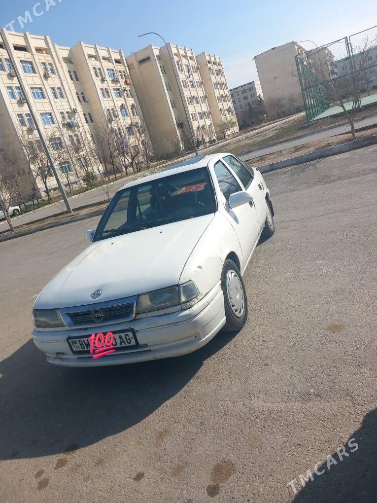 Opel Vectra 1992 - 23 000 TMT - Бузмеин ГРЭС - img 1