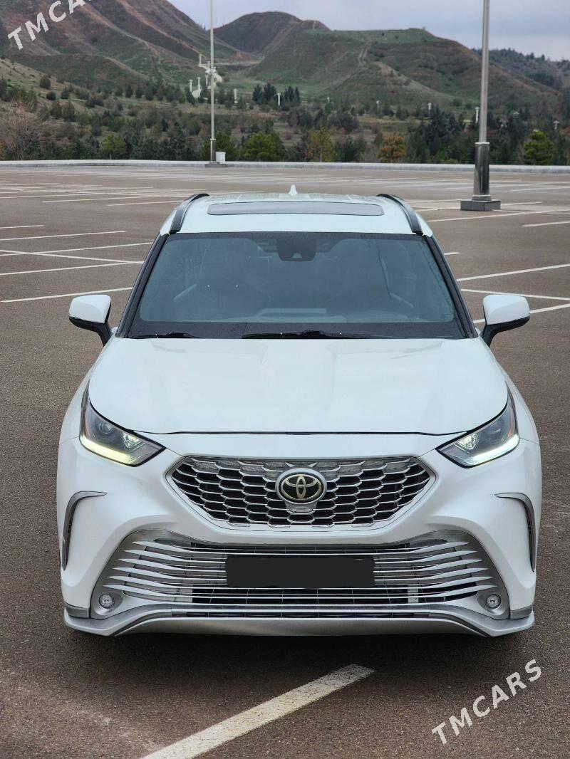 Toyota Highlander 2022 - 680 000 TMT - Ашхабад - img 1