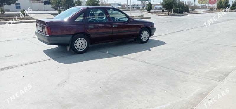 Opel Vectra 1991 - 35 000 TMT - Туркменабат - img 1