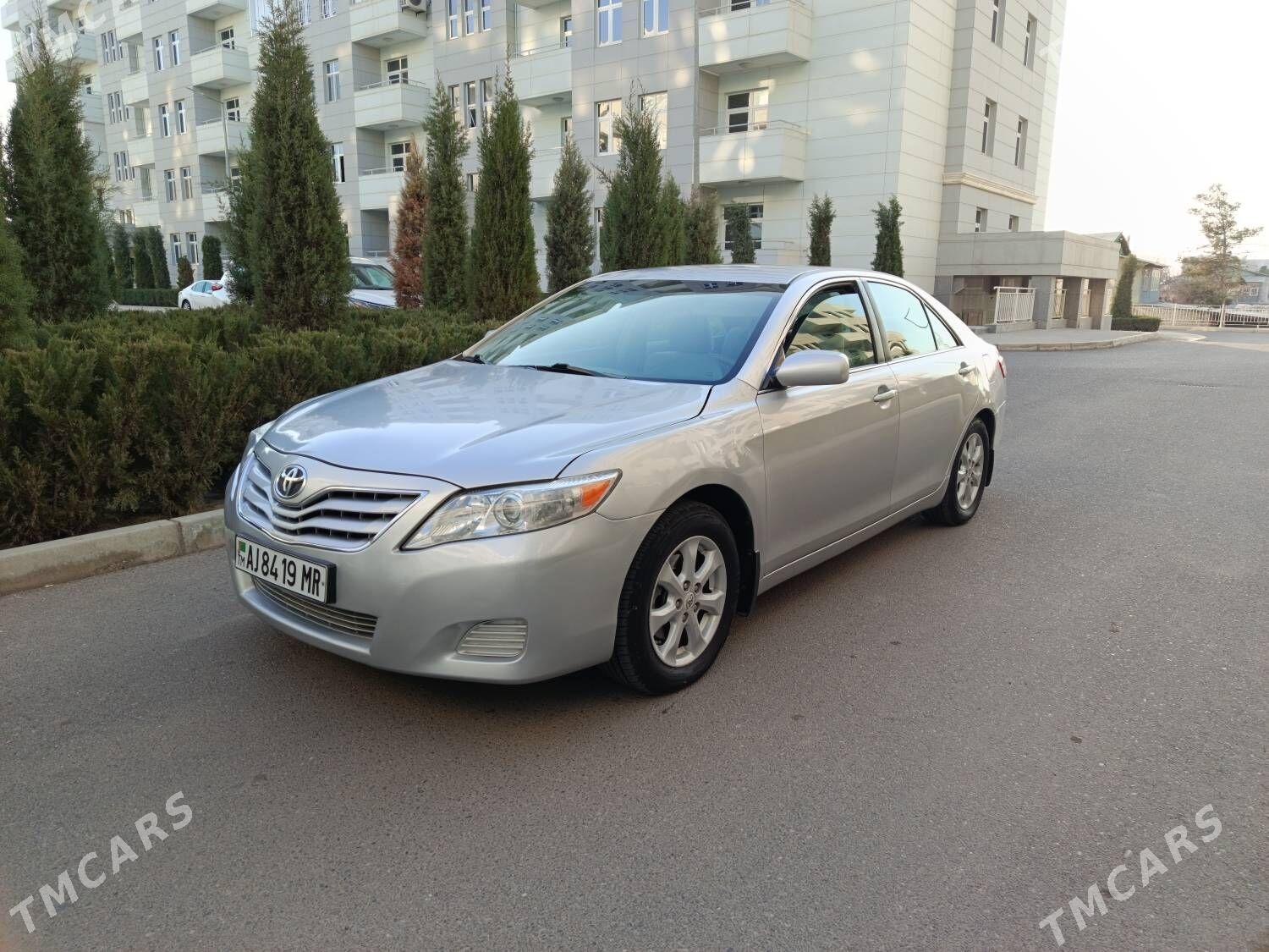 Toyota Camry 2010 - 240 000 TMT - Мары - img 1