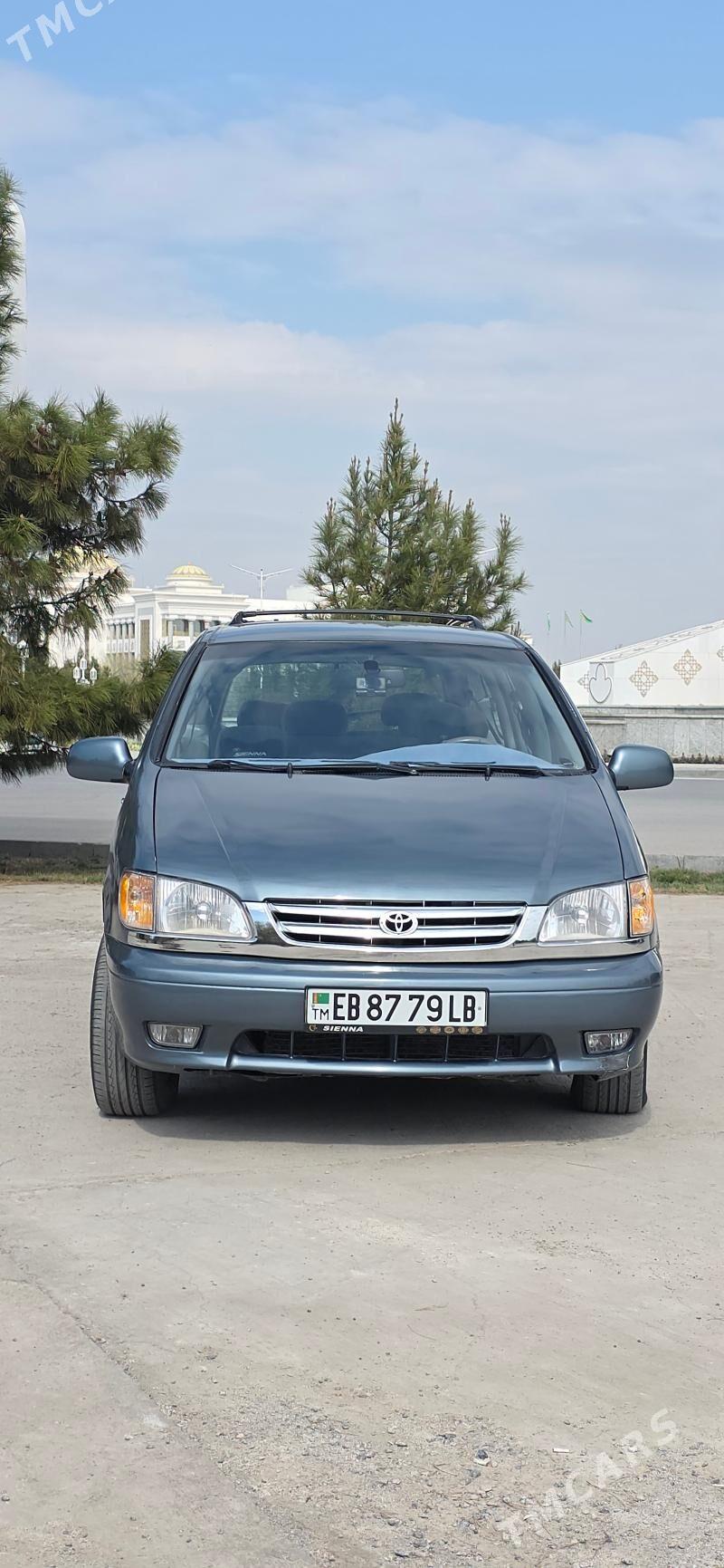 Toyota Sienna 2002 - 172 000 TMT - Türkmenabat - img 1