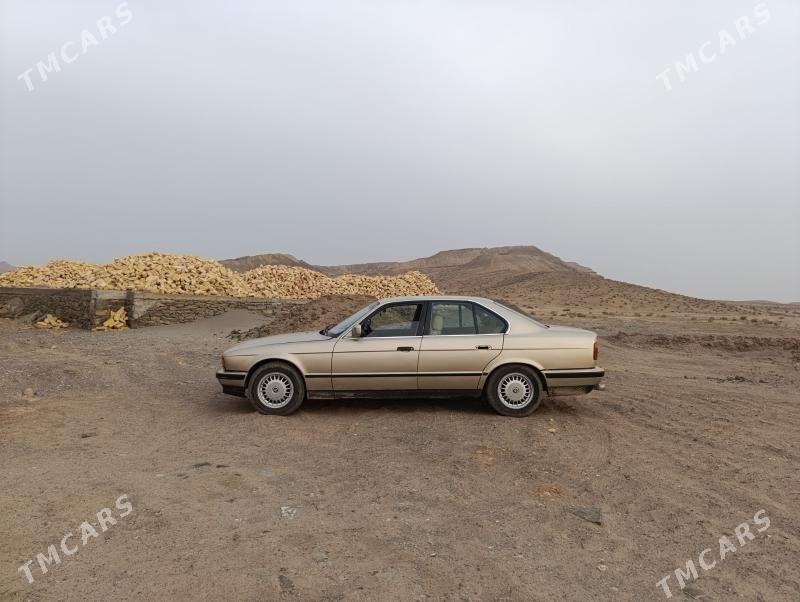 BMW 325 1991 - 40 000 TMT - Köýtendag - img 1