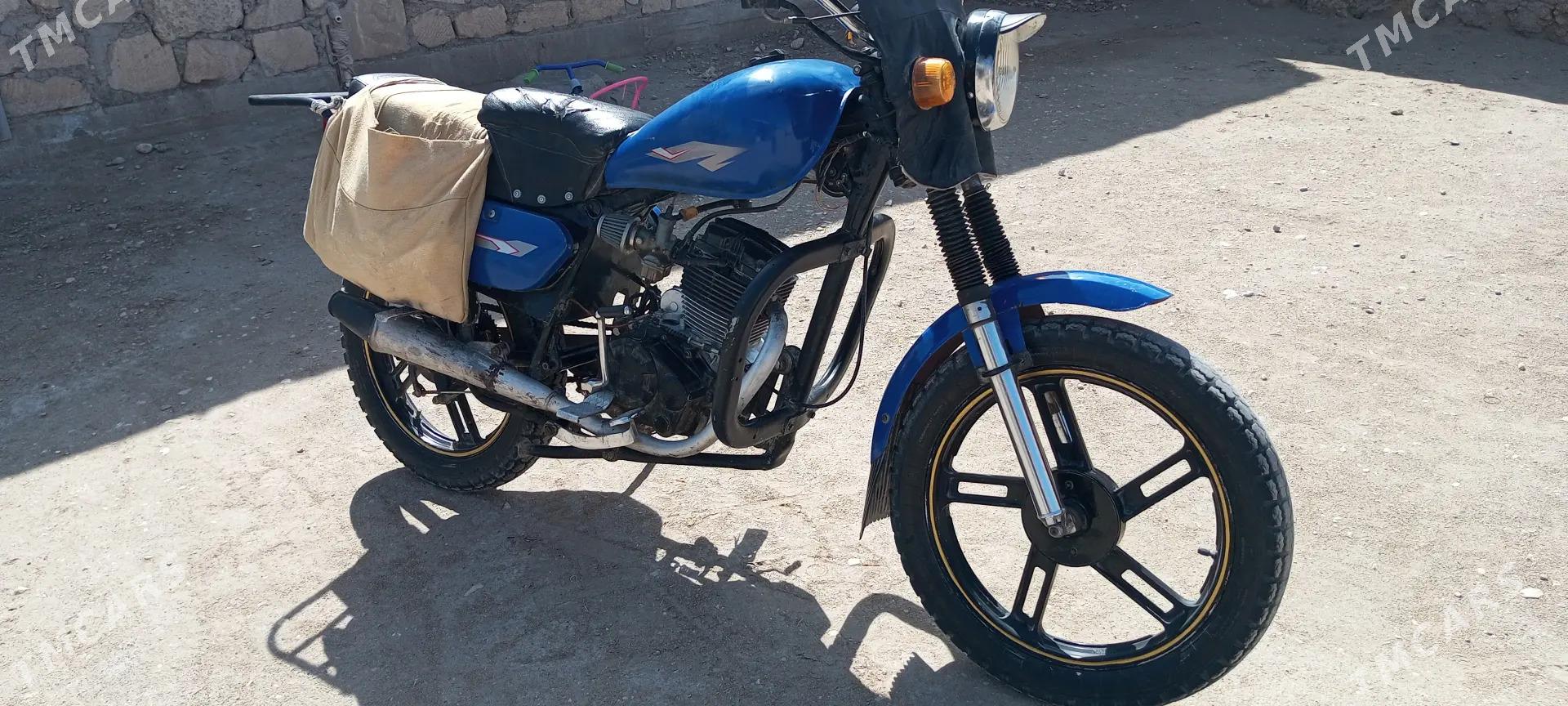 Toyota Corolla 2016 - 8 000 TMT - Джебел - img 1