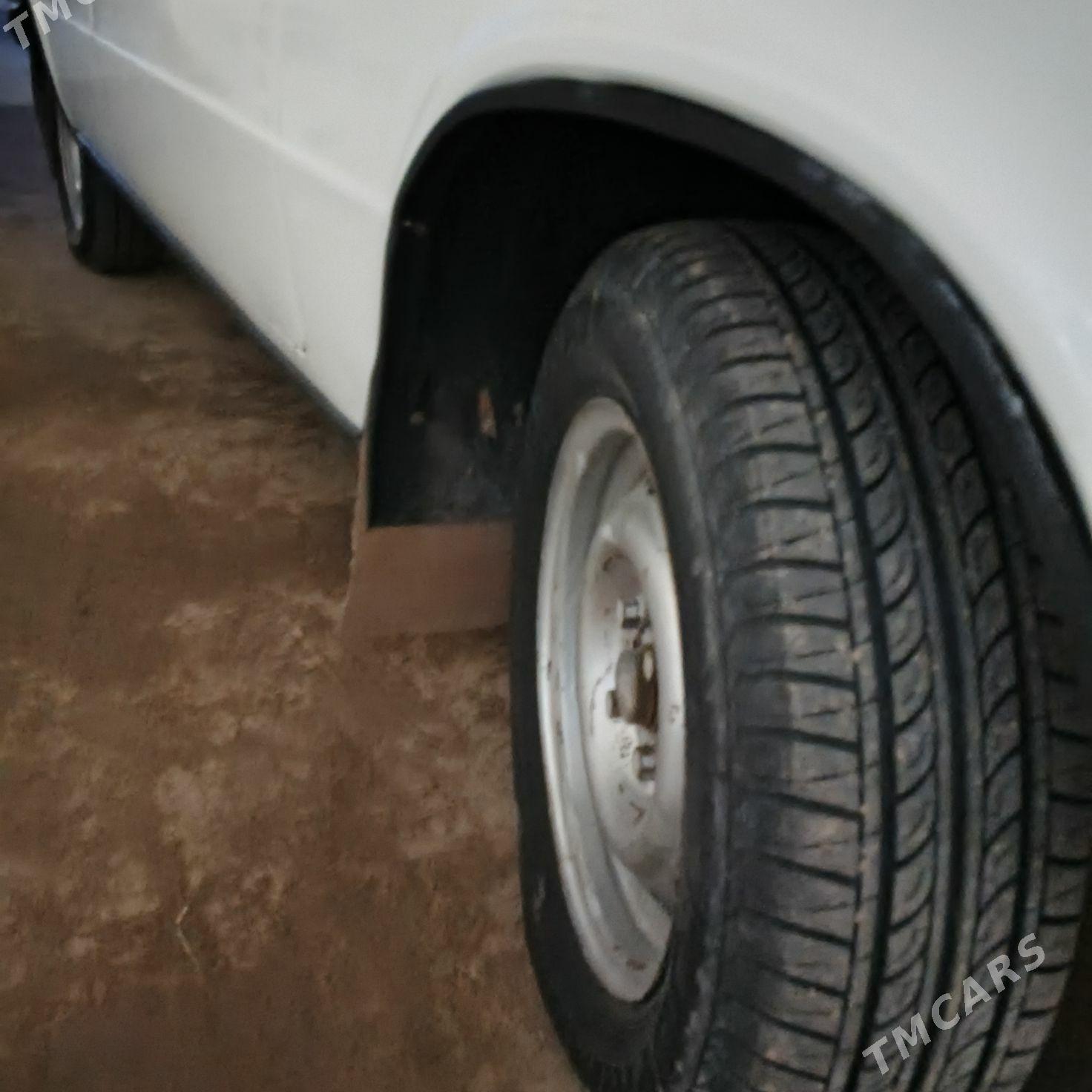 Lada 2106 1986 - 28 000 TMT - Farap - img 1