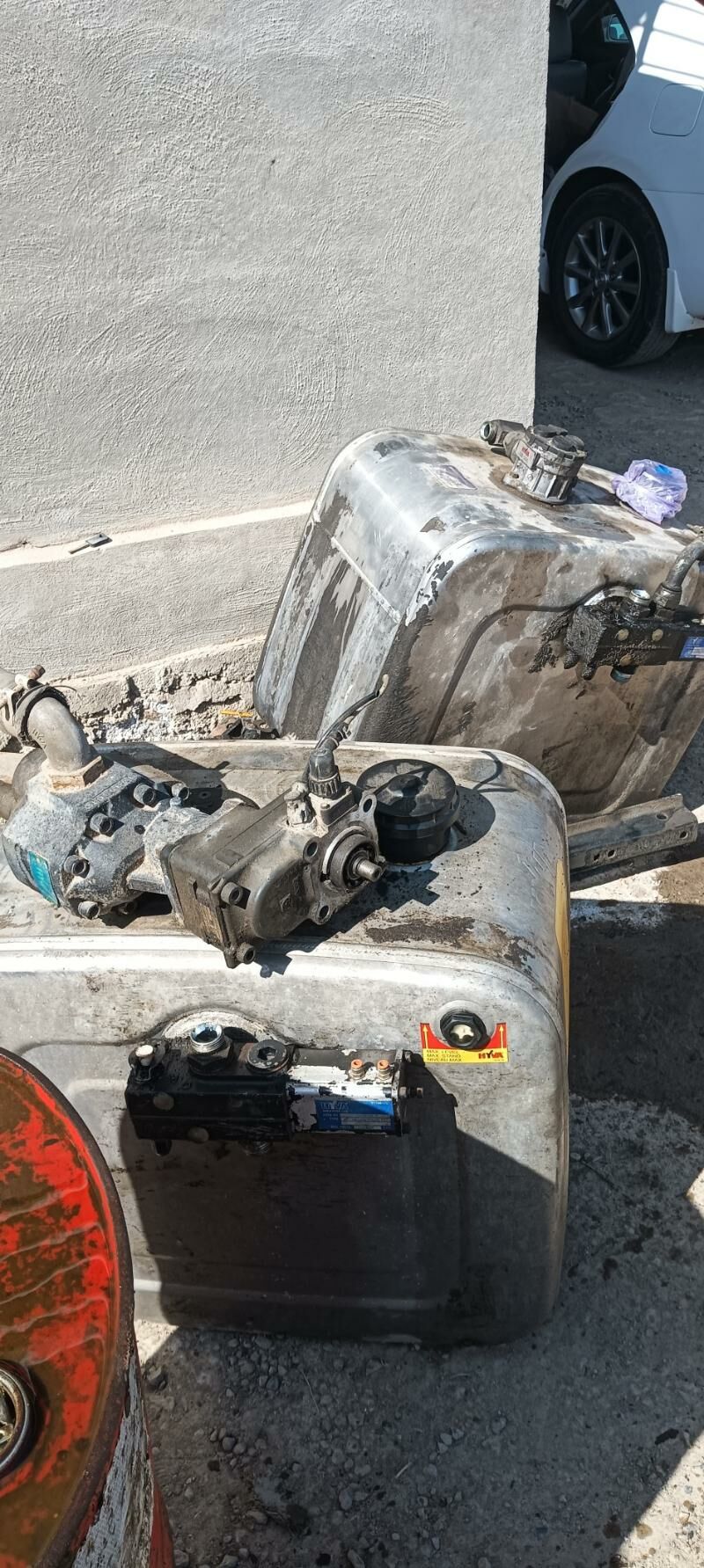 enşe kamplekt baçogy bn 9 000 TMT - Мары - img 1