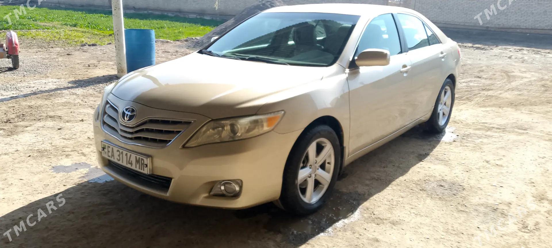 Toyota Camry 2010 - 220 000 TMT - Мургап - img 1