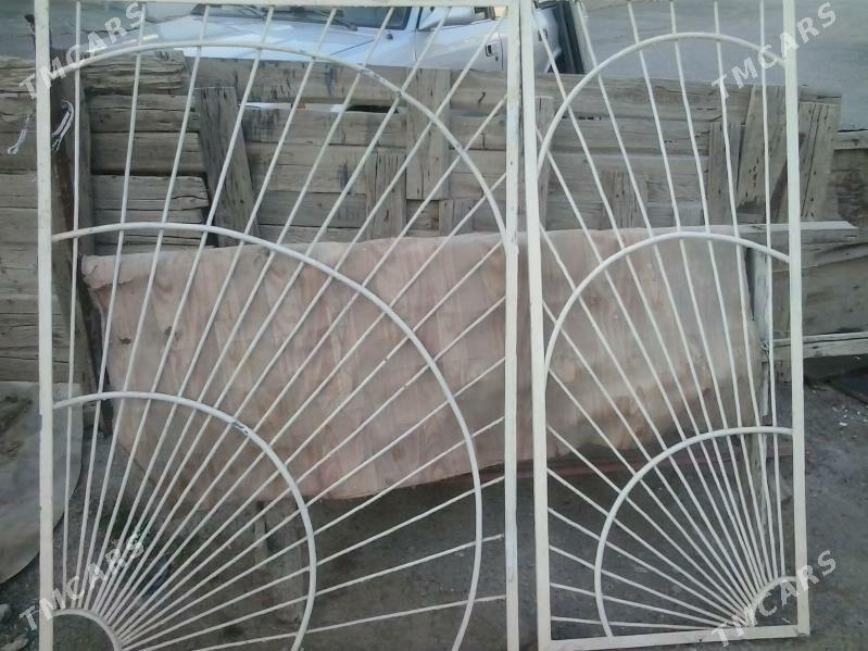 Решётки. Два комплекта - Ашхабад - img 1