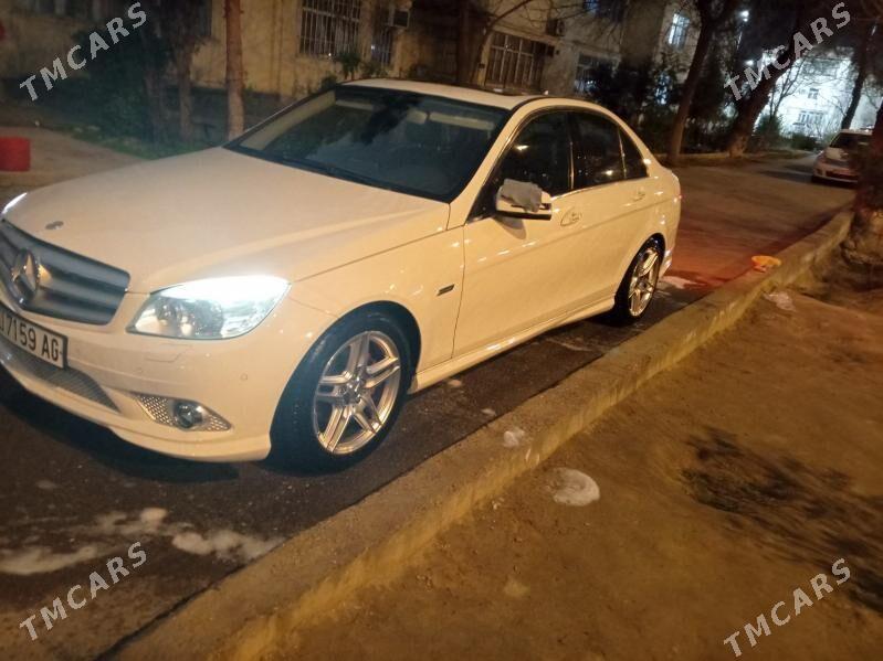 Mercedes-Benz C300 2011 - 210 000 TMT - Aşgabat - img 1