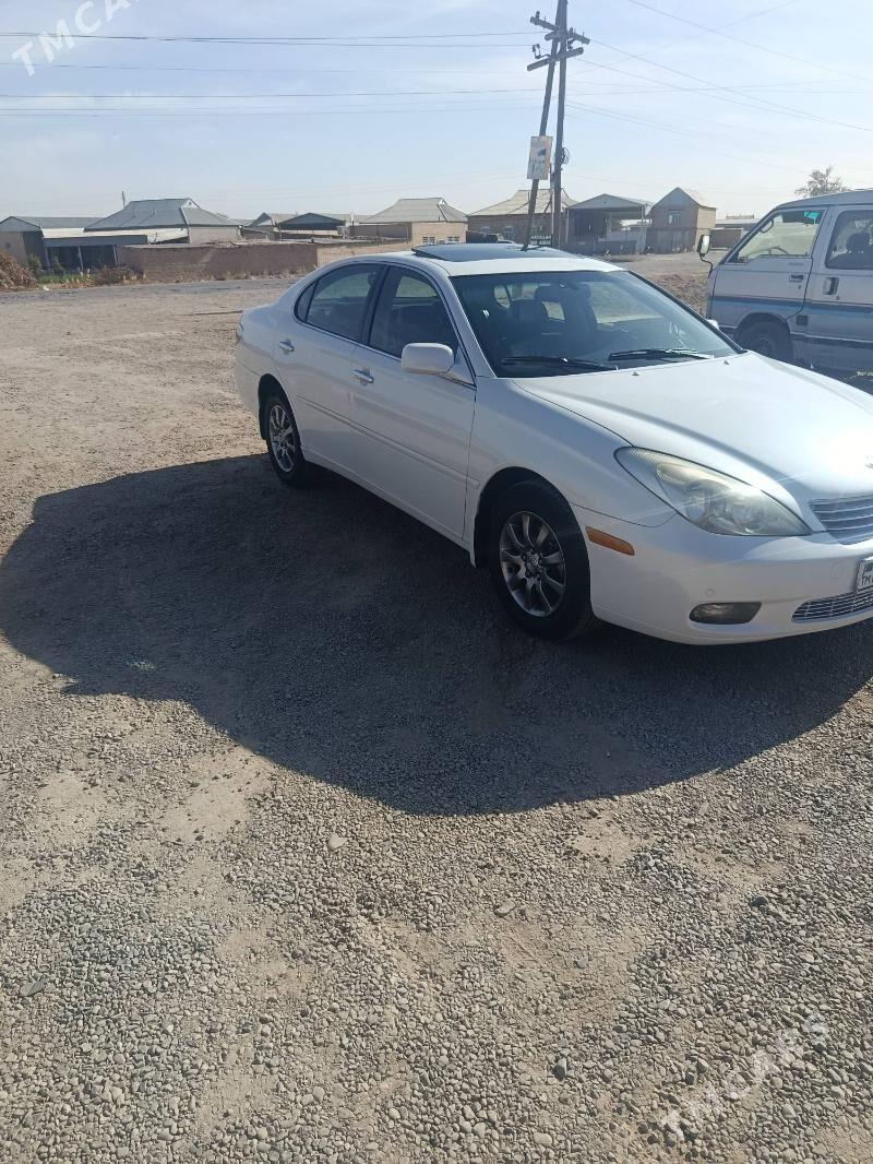 Lexus ES 300 2002 - 200 000 TMT - Мургап - img 1