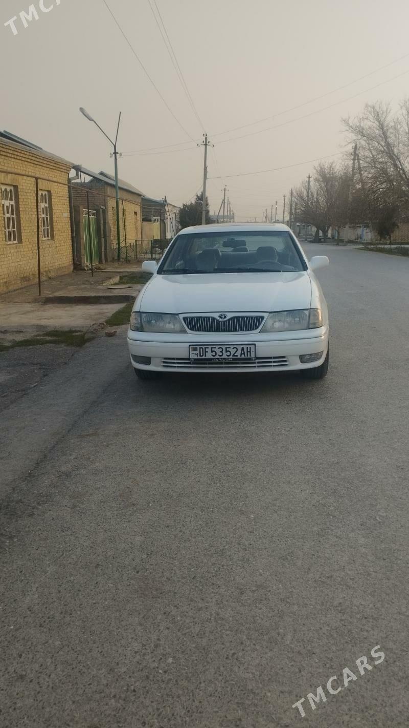 Toyota Avalon 1997 - 140 000 TMT - Kaka - img 1