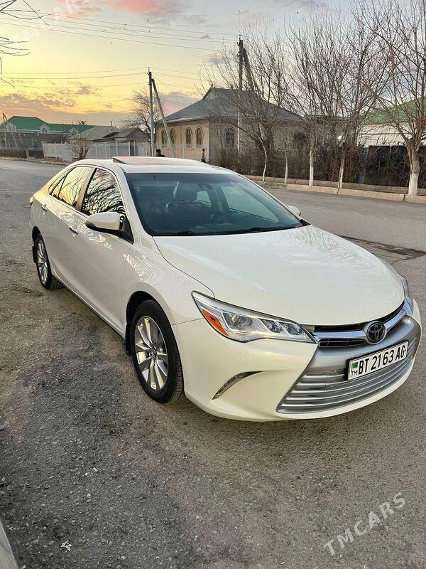 Toyota Camry 2017 - 350 000 TMT - Бедев - img 1