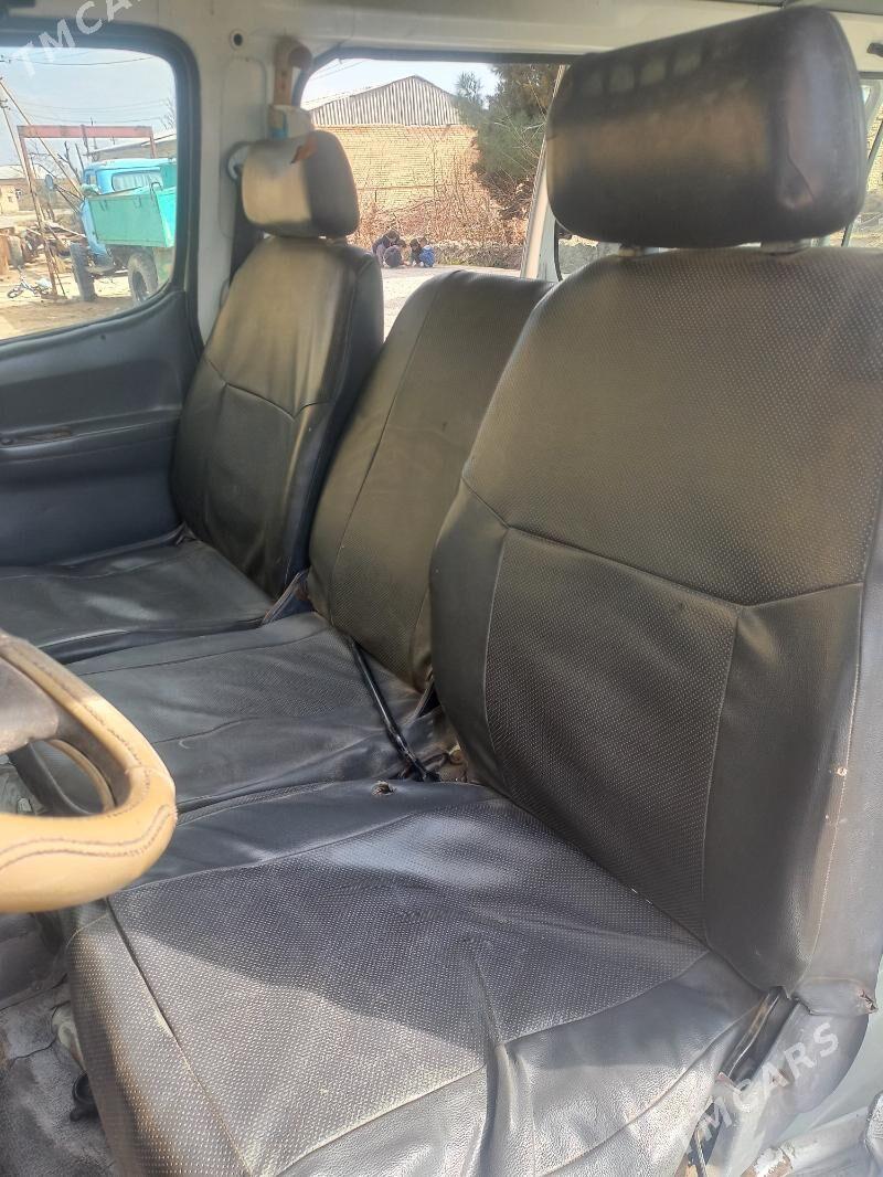 Toyota Hiace 1998 - 100 000 TMT - Dänew - img 1