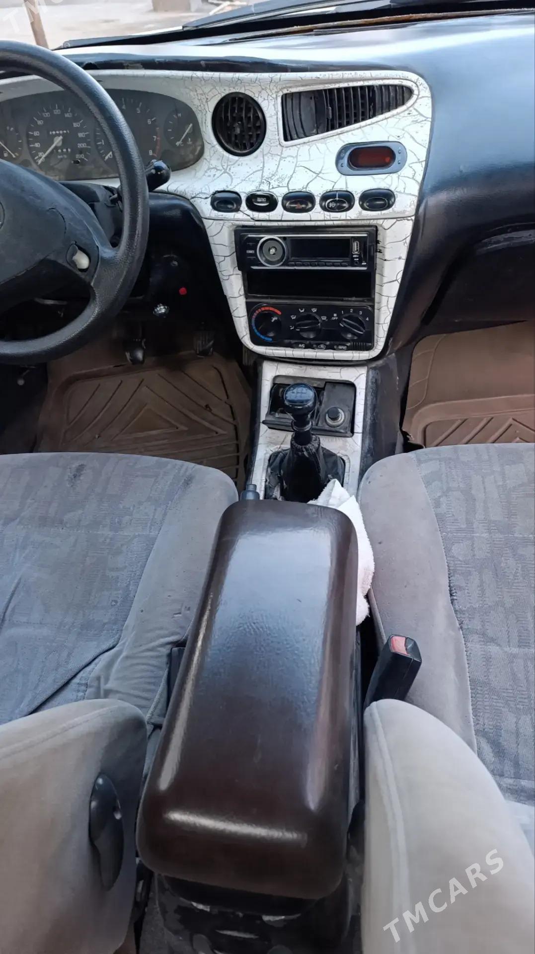 Daewoo Leganza 2001 - 30 000 TMT - Tejen - img 1