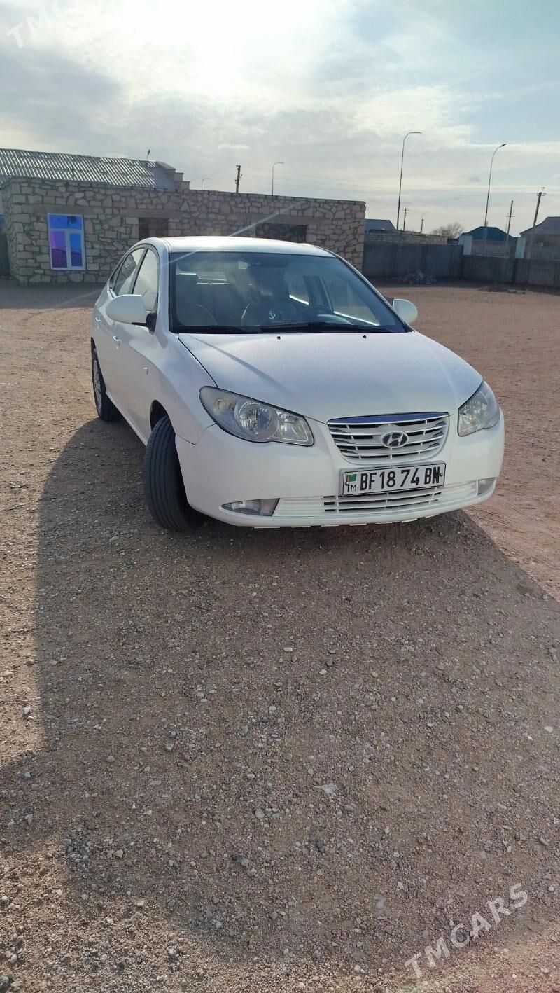 Hyundai Elantra 2010 - 96 000 TMT - Türkmenbaşy - img 1