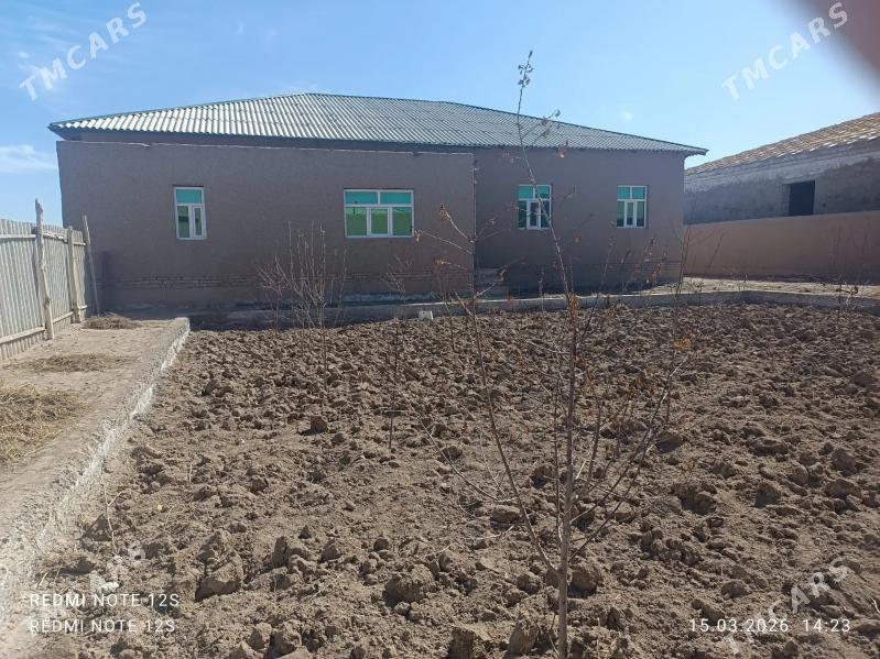 Jsy satlyk - Губадаг - img 1