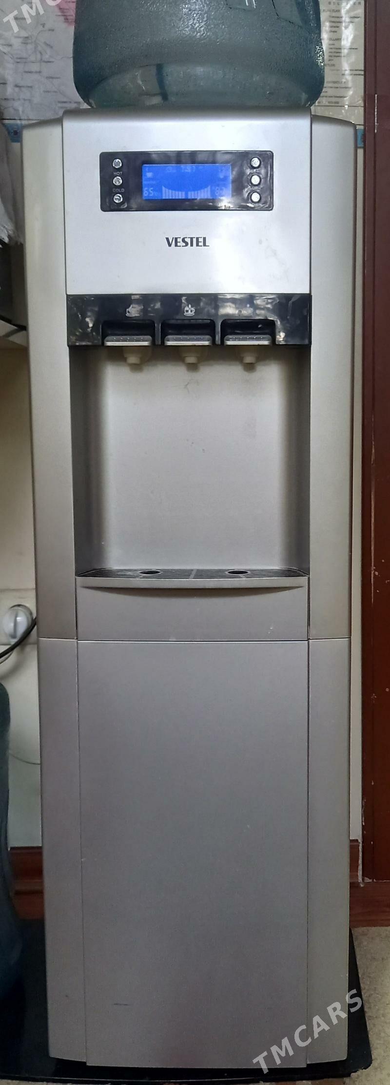 <<< KULER VESTEL >>> - Kaka - img 1