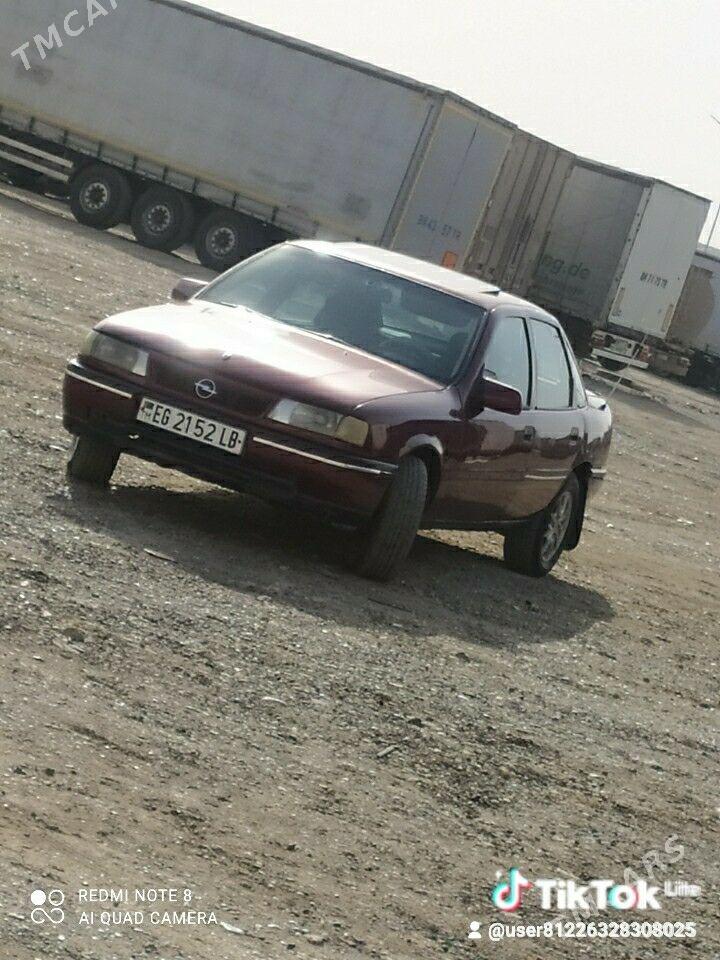 Opel Vectra 1991 - 45 000 TMT - Sakar - img 1