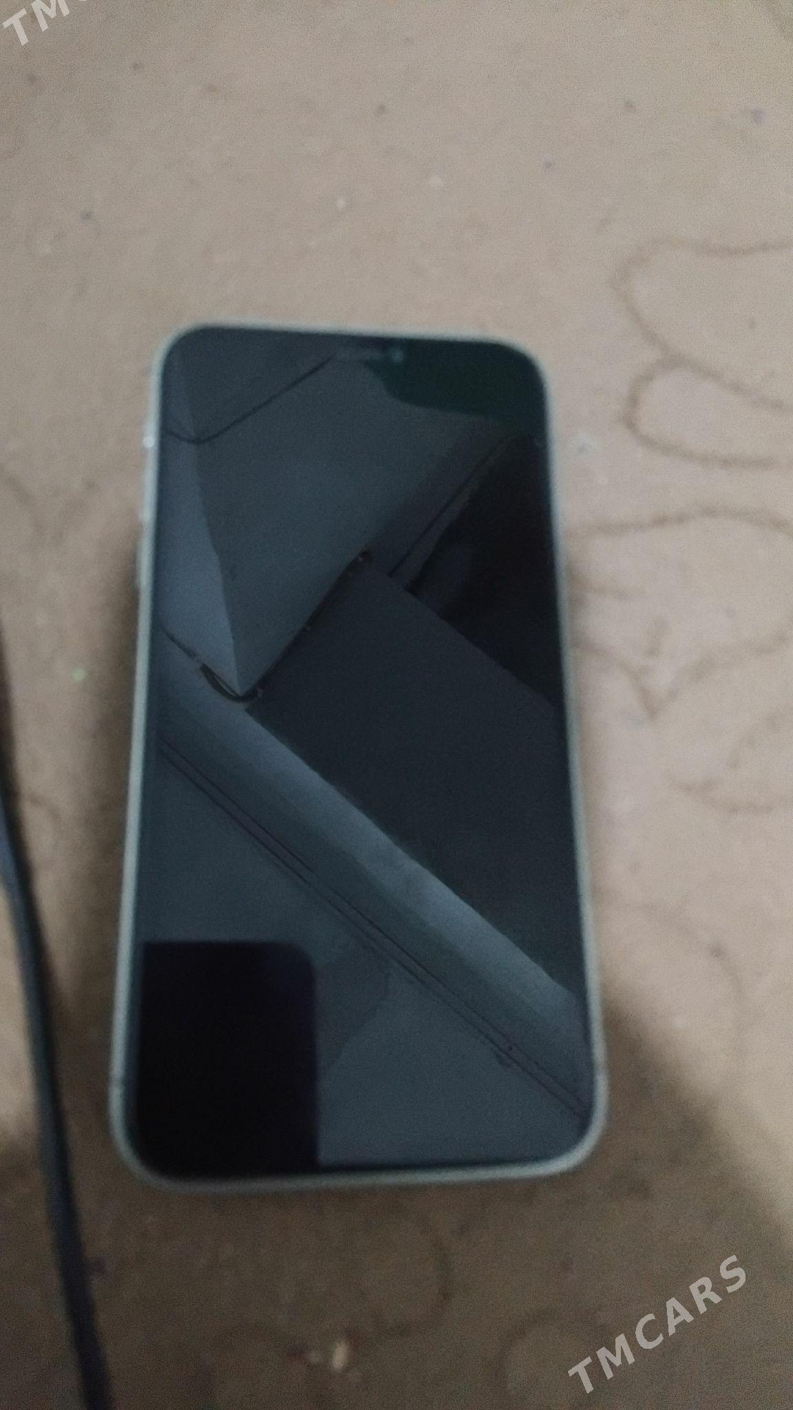 Ayfon 15 iphon - Туркменбаши - img 1