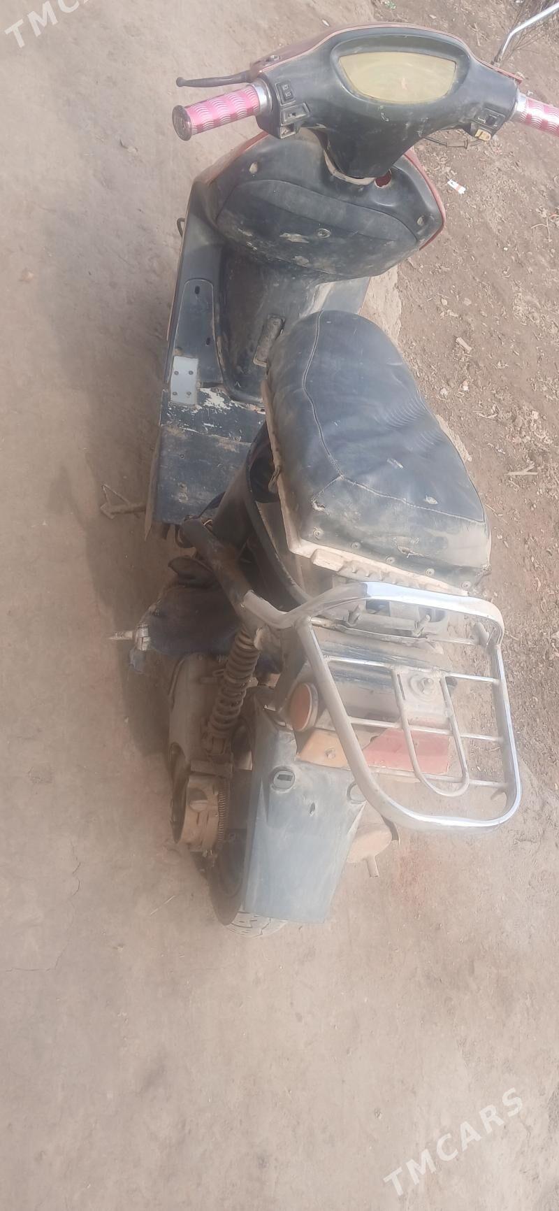 Fekon FK150-8G 2006 - 1 700 TMT - Акдепе - img 1