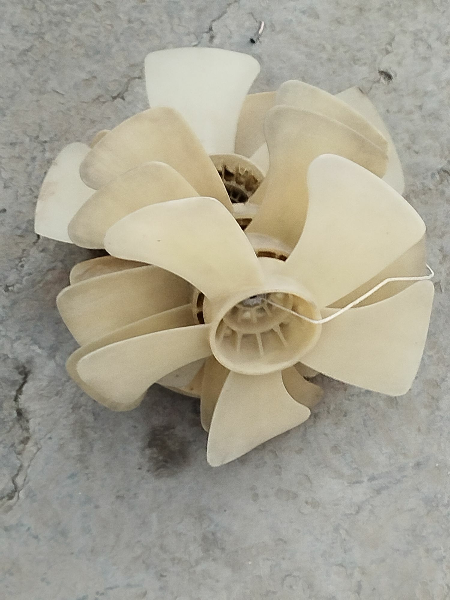 Лопасти Тойота. 50 TMT - Türkmenabat - img 1