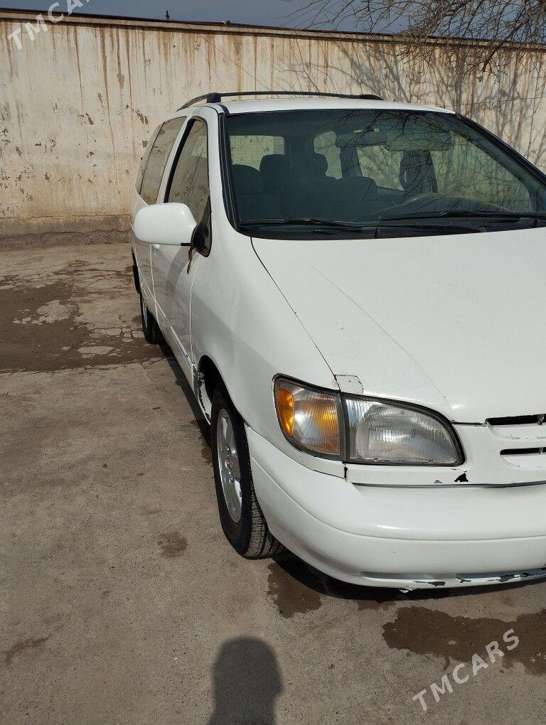 Toyota Sienna 1999 - 133 000 TMT - Tejen - img 1
