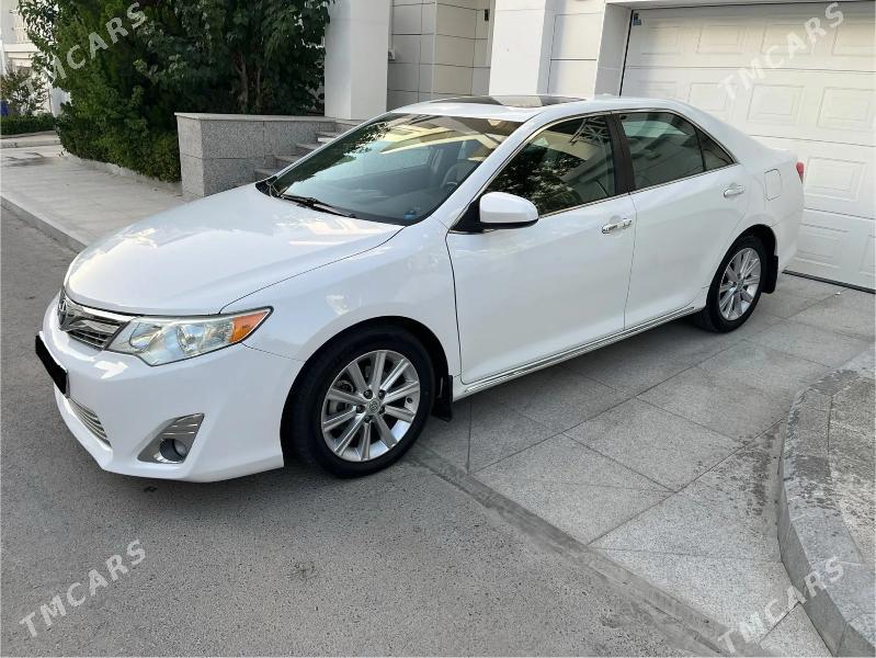 Toyota Camry 2014 - 250 000 TMT - Бузмеин - img 1