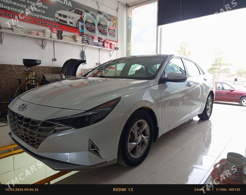 Hyundai Elantra 2022 - 240 000 TMT - Векильбазар - img 1