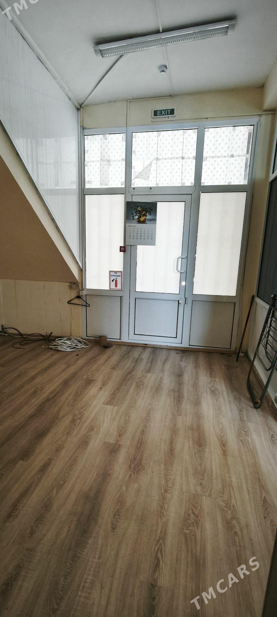 ОФИС в ЦЕНТРЕ ГОРОДА - Türkmenbaşy şaýoly - img 1