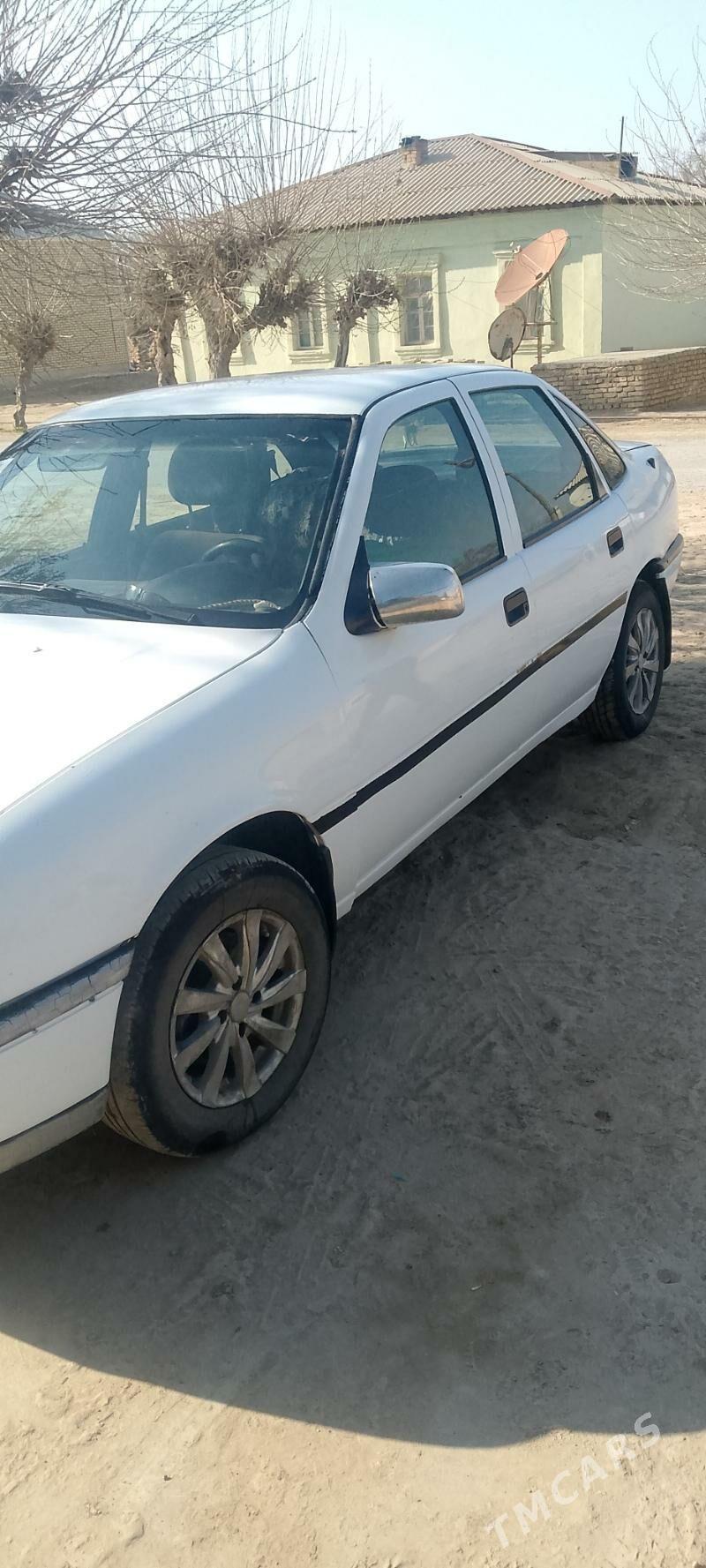 Opel Vectra 1991 - 35 000 TMT - Baýramaly - img 1